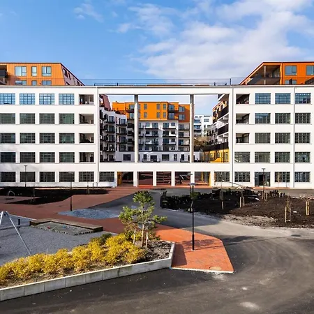 Lägenhet Helt Ny Ytre Sandviken *